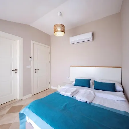 Meropis 2 Hotel